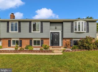 6 Windy Hills Dr, Taneytown, MD 21787