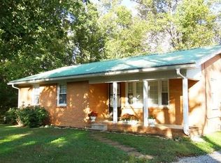 679 Callahan Rd, Monterey, TN 38574