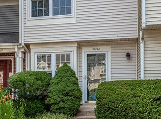 21740 Calamary Cir, Sterling, VA 20164