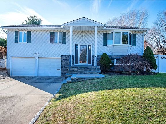 2nd image of 43 Westwood Ln
