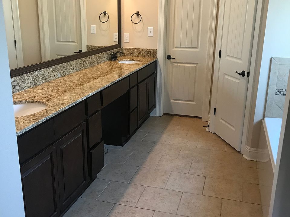 2nd image of 34016 Kingfisher St