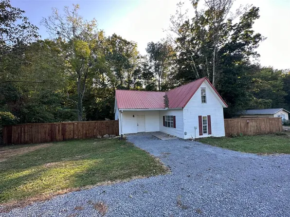 1315 Holland Rd, Scottsville, KY 42164