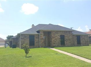 1056 Pepperidge Dr, Lancaster, TX 75134
