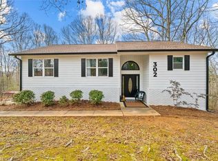 302 Indian Forest Rd, Jasper, GA 30143