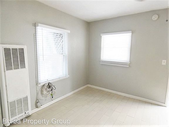 5th image of 1744 E 2nd St APT 1