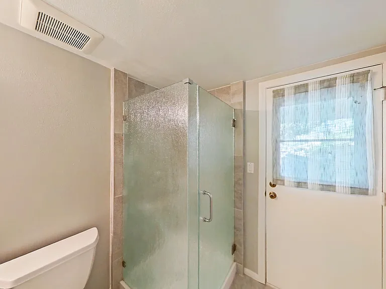 617 E Avenida San Juan — Photo 16