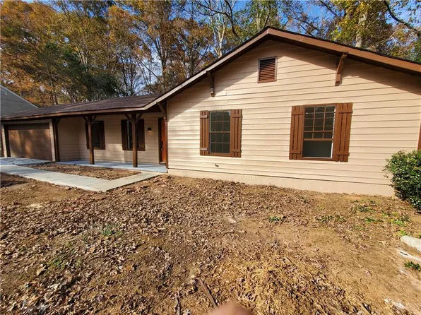 106 Garden Trl, Stockbridge, GA 30281