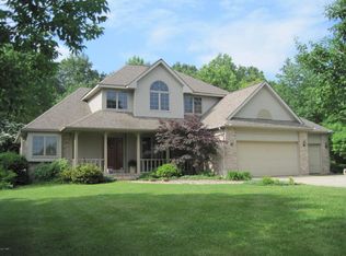 1416 Colombo Dr, Herrin, IL 62948