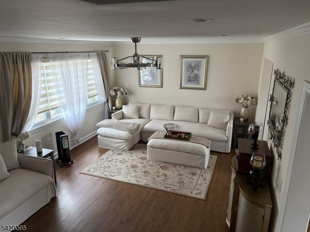 229 Saint Cloud Ave, West Orange, NJ - View 3