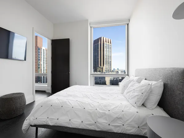 172 Madison Avenue image 7 of 14