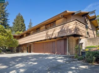 264 Saint James Dr, Piedmont, CA 94611