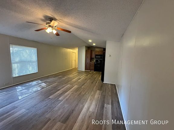 5th image of 1325 N Franklin St #203