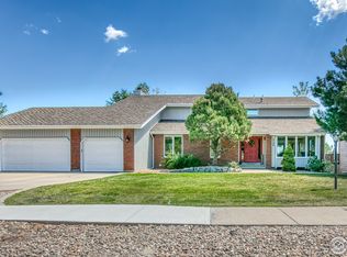 6586 Fairways Dr, Longmont, CO 80503