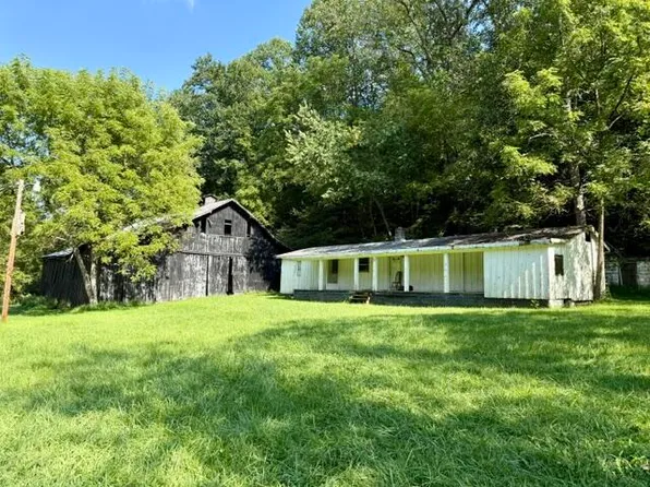 257 Hope Rd, Beattyville, KY 41311