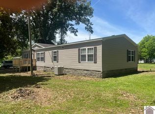 4225 Metropolis Lake Rd, West Paducah, KY 42086