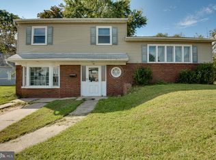 707 Baylor Rd, Glen Burnie, MD 21061