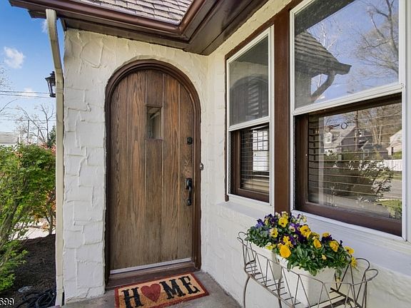 2nd image of 20 Evergreen Ave