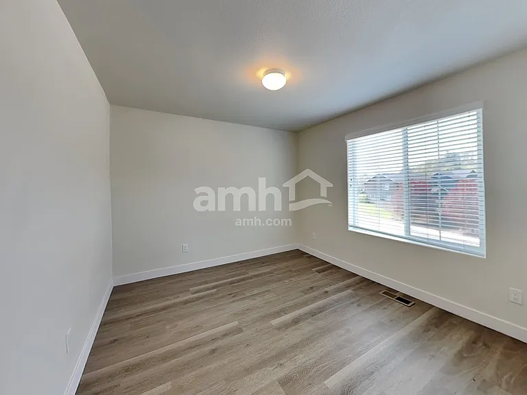 348 Lolo Trail Ave — Photo 14