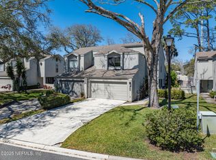 455 Selva Lakes Cir, Atlantic Beach, FL 32233