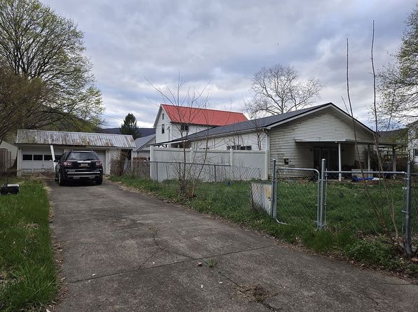 36 Poplar St