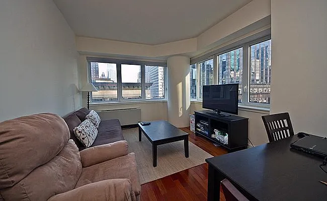 Rented by Keller Williams NYC | media 18