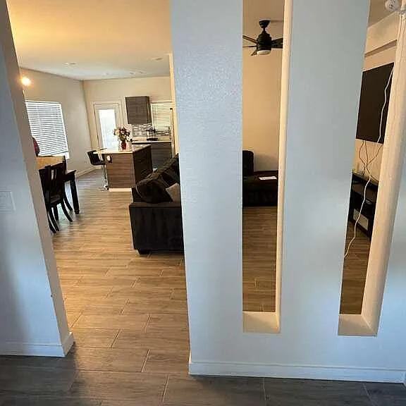 476 Deserts Dr — Photo 5