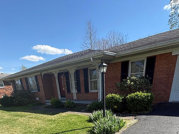 3rd image of 328 Springhill Rd