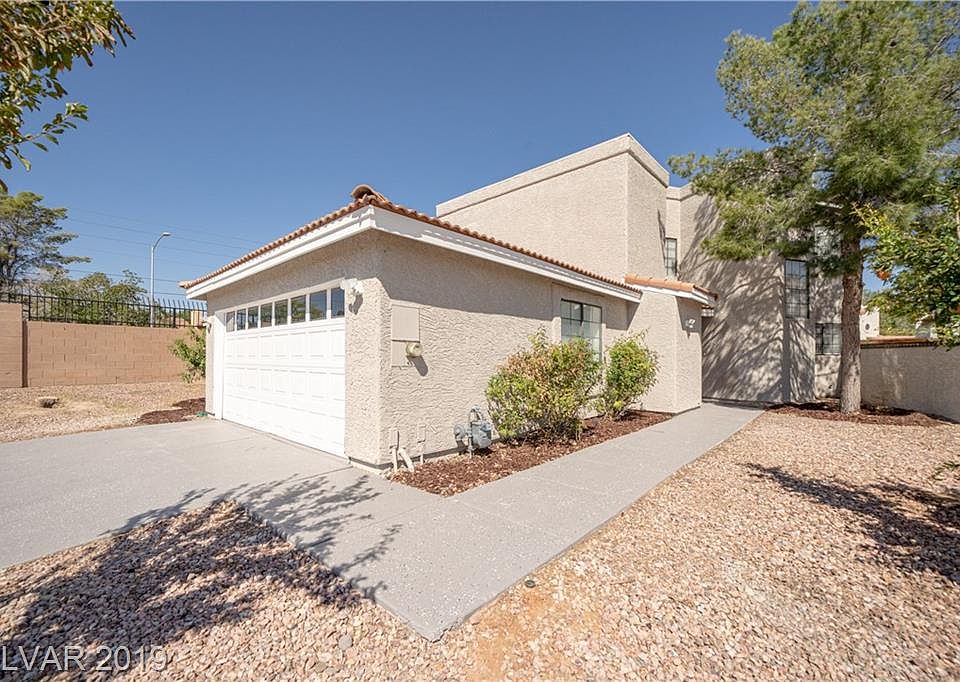 1st image of 6668 Gatehouse Ln