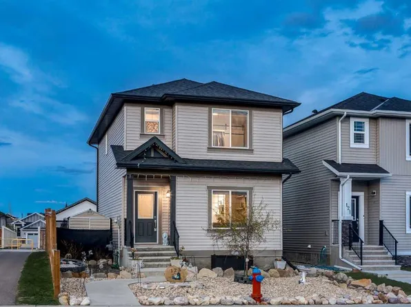 123 W Drake Landing Loop, Okotoks, AB T1S 0H4