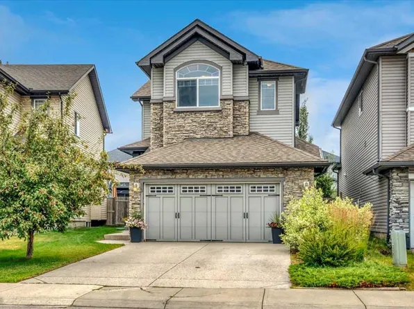 13 NW Cranberry Ave SE, Calgary, AB T3M 0L9