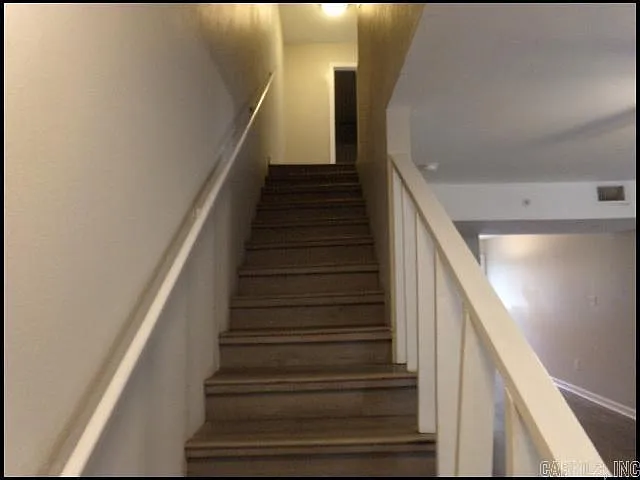 101 Ellis Dr #S — Photo 8