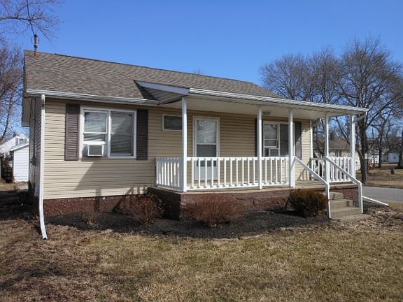 5th image of 1400 W Bethel Ave