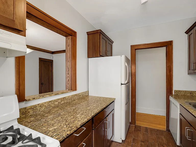 3125 Aldrich Ave S #4 — Photo 16