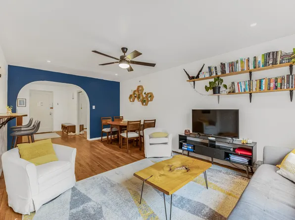 2860 Bailey Avenue image 5 of 19