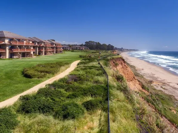 302 Seascape Resort Dr, Aptos, CA 95003