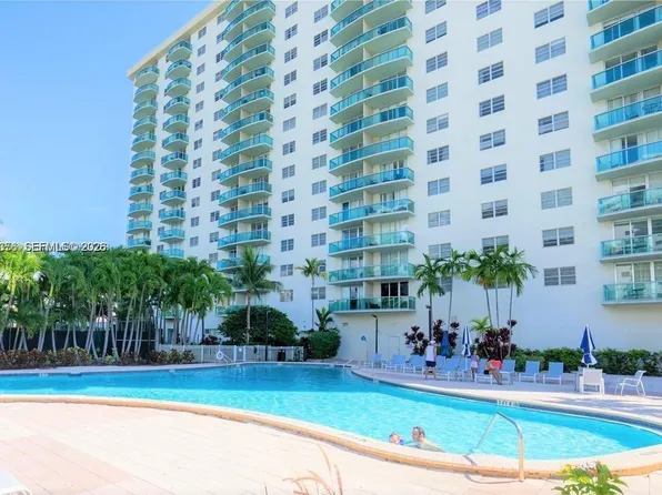 (undisclosed Address), North Miami Beach, FL 33160