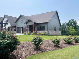 78 Whistling Straits Way, Guntersville, AL 35976