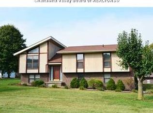 2122 Scott Depot Rd, Scott Depot, WV 25560