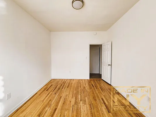 Rented by Made In NY Realty | media 6