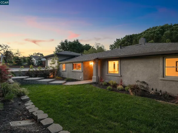 2040 Blackwood Dr, Walnut Creek, CA 94596