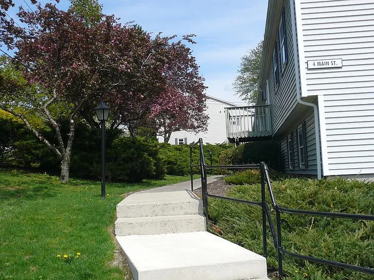 6 Main St — Photo 17
