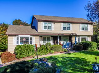 10 Timber Springs Rd, New Fairfield, CT 06812