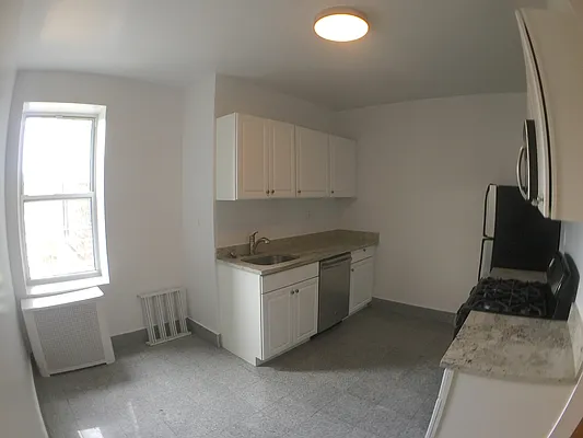 Rented by Newcastle Realty Services | media 2