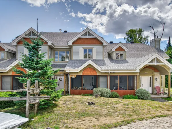 319 Allae Du Rabaska, Mont Tremblant, QC J8E 0C3
