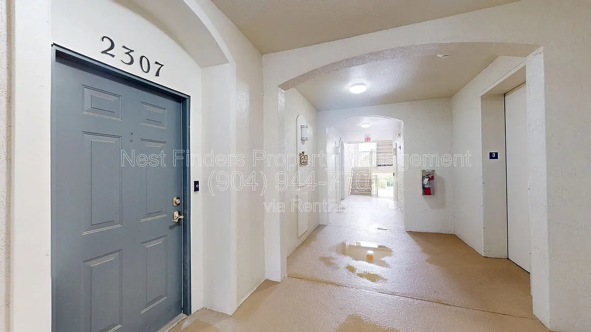 Building Photo - 11251 Campfield Dr #2307