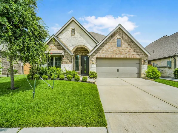 28160 Knight Peak Dr, Spring, TX 77386
