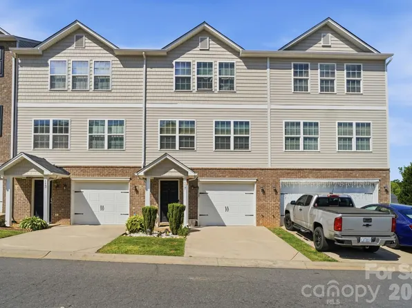 117 Langhorne Dr, Mount Holly, NC 28120