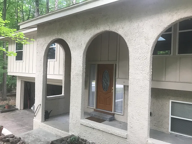4290 Baywood Dr — Photo 3