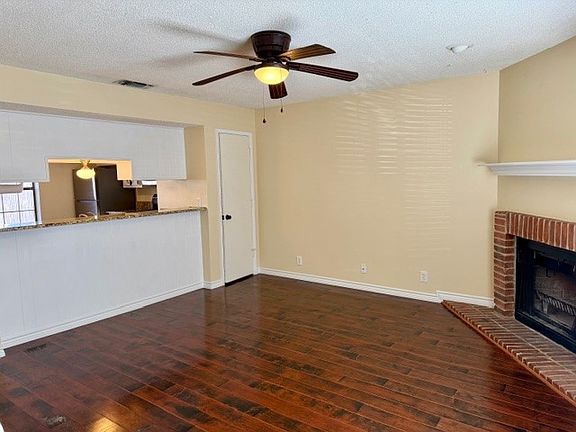 4th image of 716 W Mulberry St APT 1C