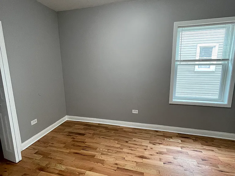 7315 S Greenwood Ave — Photo 13